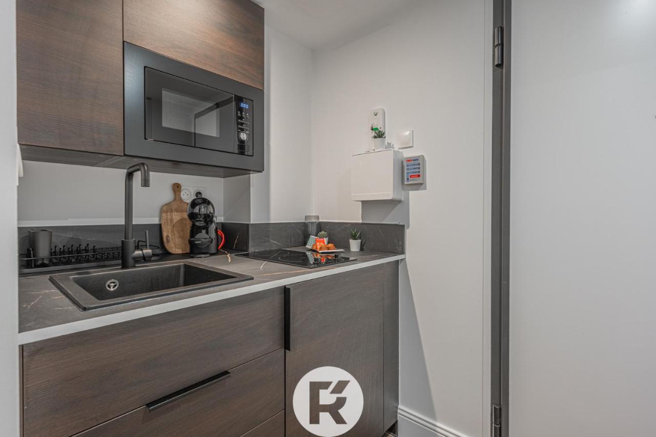 R'Apparts The Love Nest Suite Гренобль Екстер'єр фото